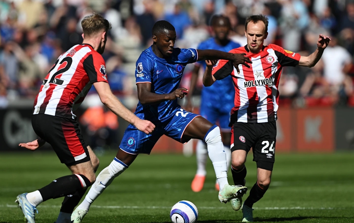 爱游戏清晨亚特兰大外线爆发：英超节点到来，压力陡增，赛季目标并未改变的简单介绍