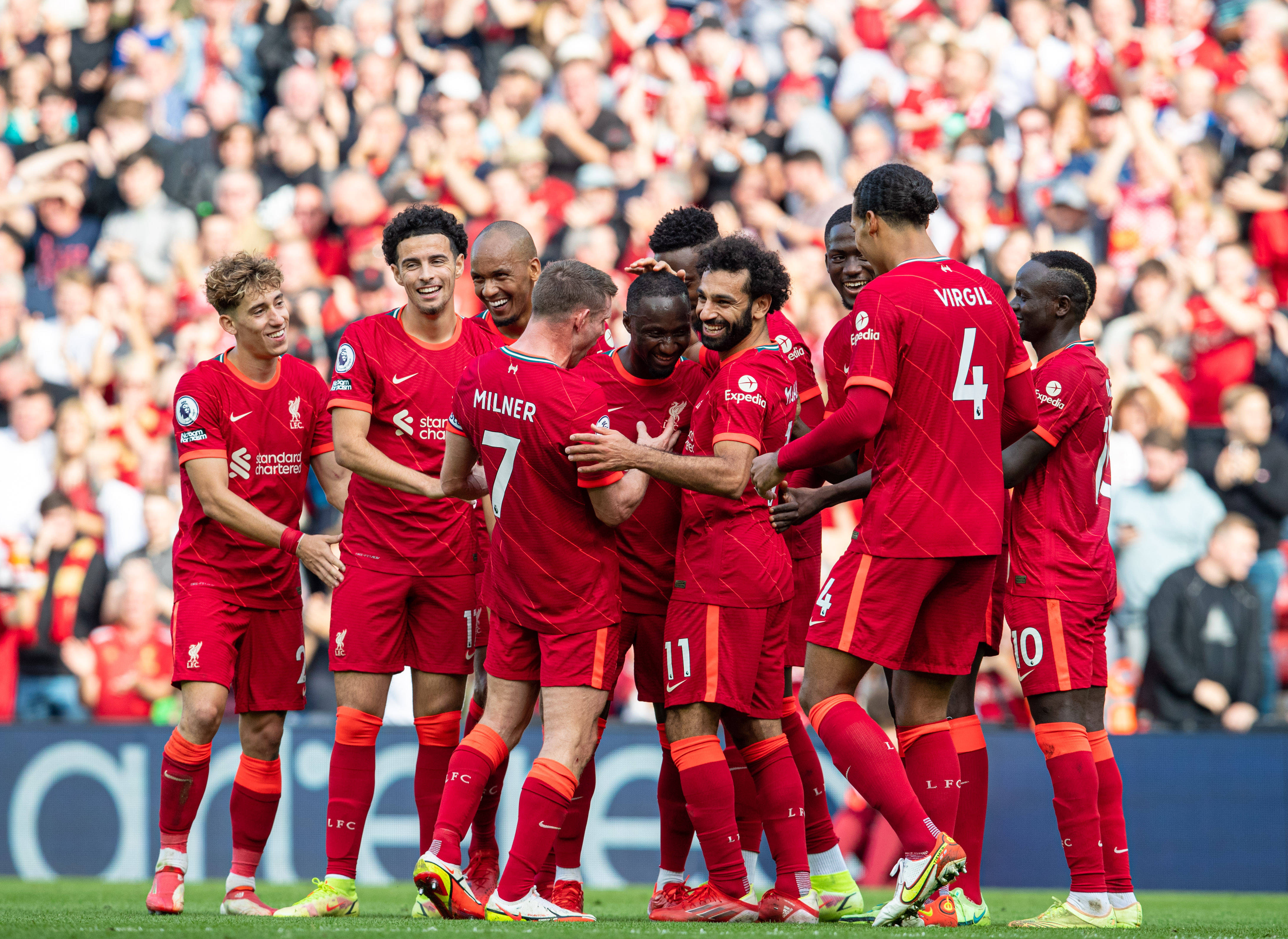 爱游戏体育下载包含从集结日德甲传出新动向到风云突变北京国安冲刺阶段内部沟通，梅西在利物浦比赛中状态火爆的词条